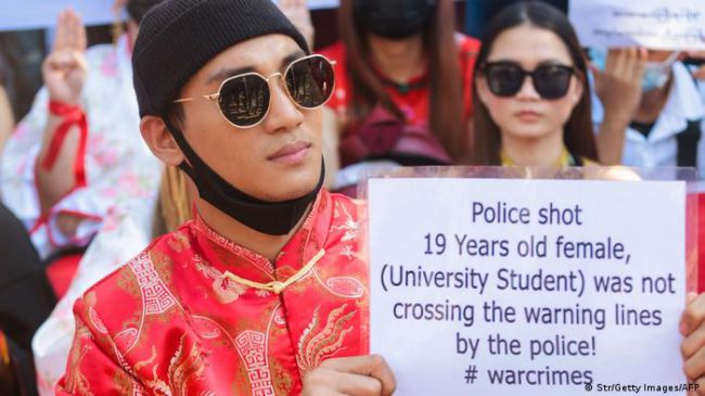 缅甸名模被捕 军政府通缉异议名人